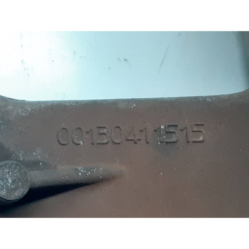 Recambio de llanta para piaggio (vespa) m500 0.5 referencia OEM IAM 00130411515 2