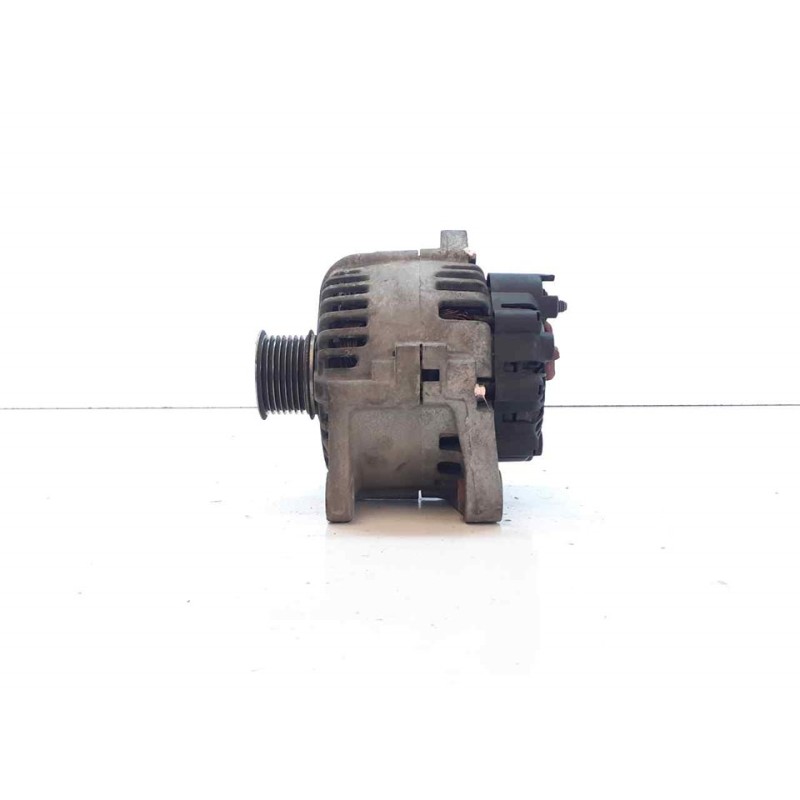 Recambio de alternador para renault megane ii berlina 5p dynamique referencia OEM IAM 8200667610A  