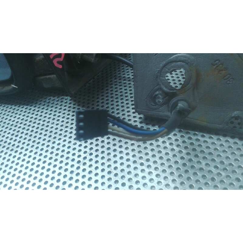 Recambio de retrovisor izquierdo para bmw serie 5 berlina (e34) 1.8 cat referencia OEM IAM  128190 3