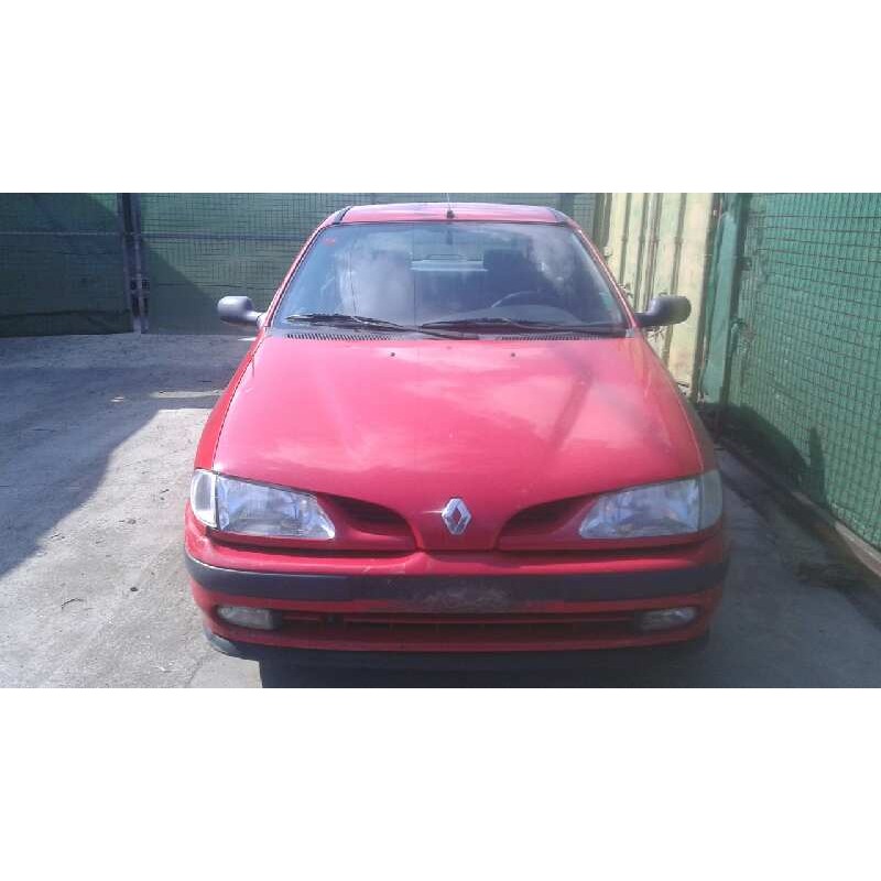 renault megane i berlina hatchback (ba0) del año 1996