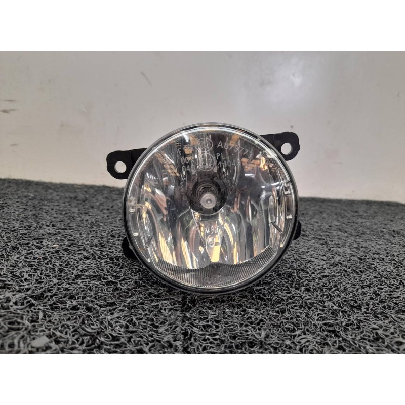 Recambio de faro antiniebla izquierdo para dacia sandero stepway comfort referencia OEM IAM 261500097RB  VALEO