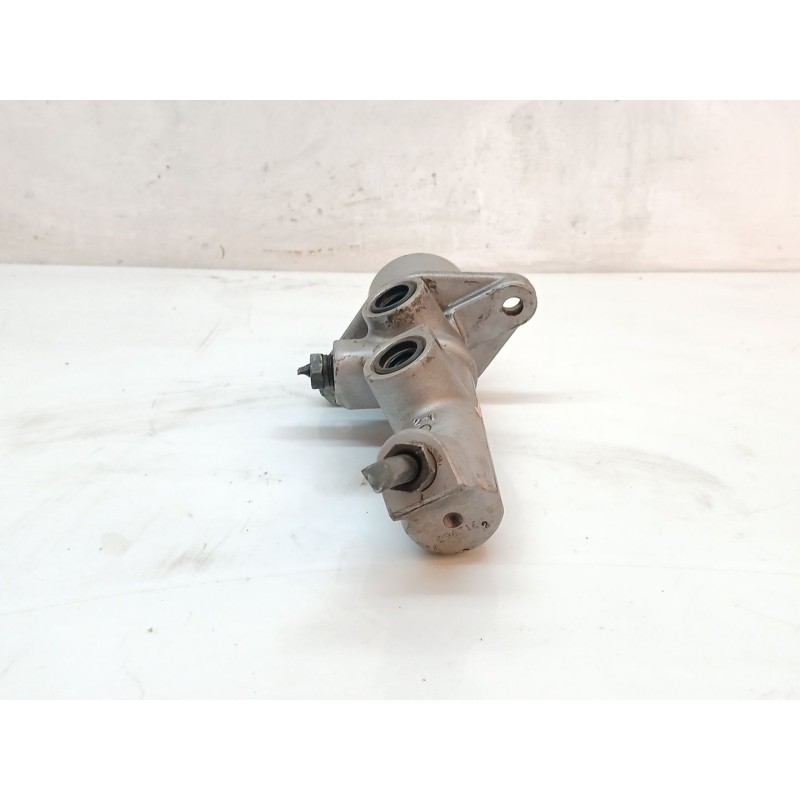 Recambio de bomba freno para toyota avensis berlina (t25) 2.0 16v cat referencia OEM IAM 25113479 - Azul 5