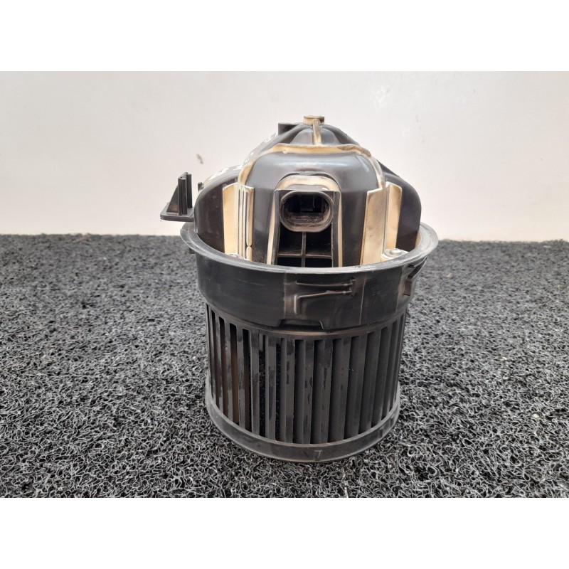 Recambio de motor calefaccion para citroën c3 picasso sx referencia OEM IAM T1000588K L55071205008 VALEO