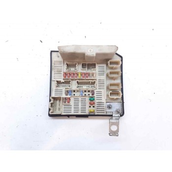 CAJA RELES / FUSIBLES 8200481866 