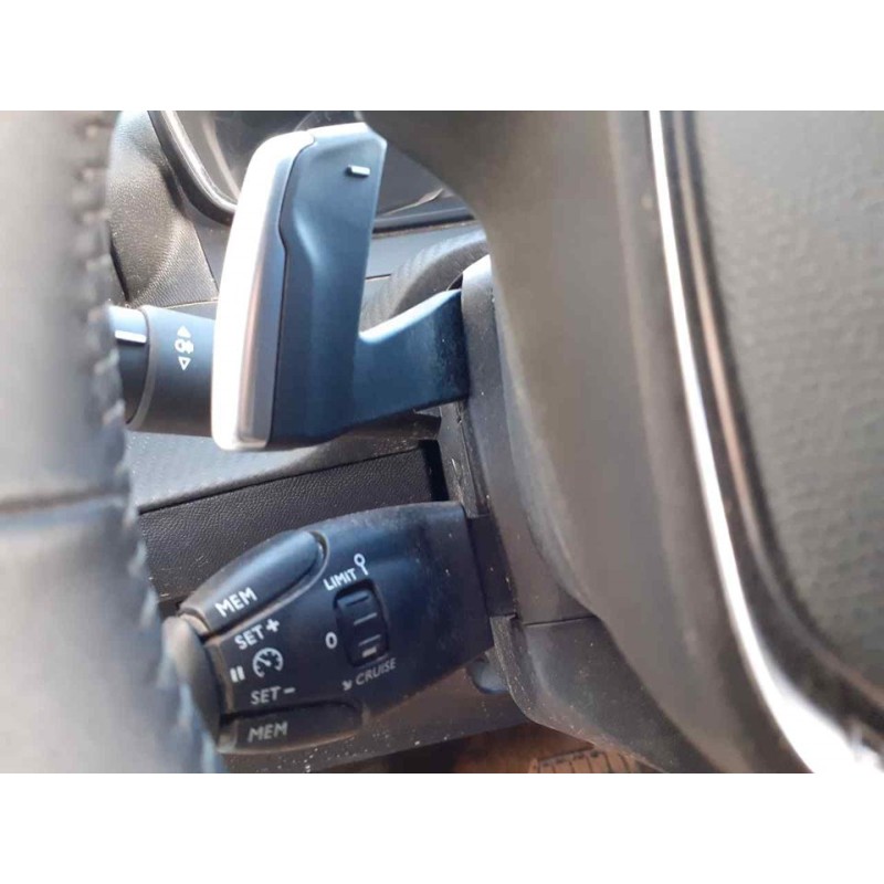 Recambio de mando luces para peugeot 2008 (p1) allure pack referencia OEM IAM 2