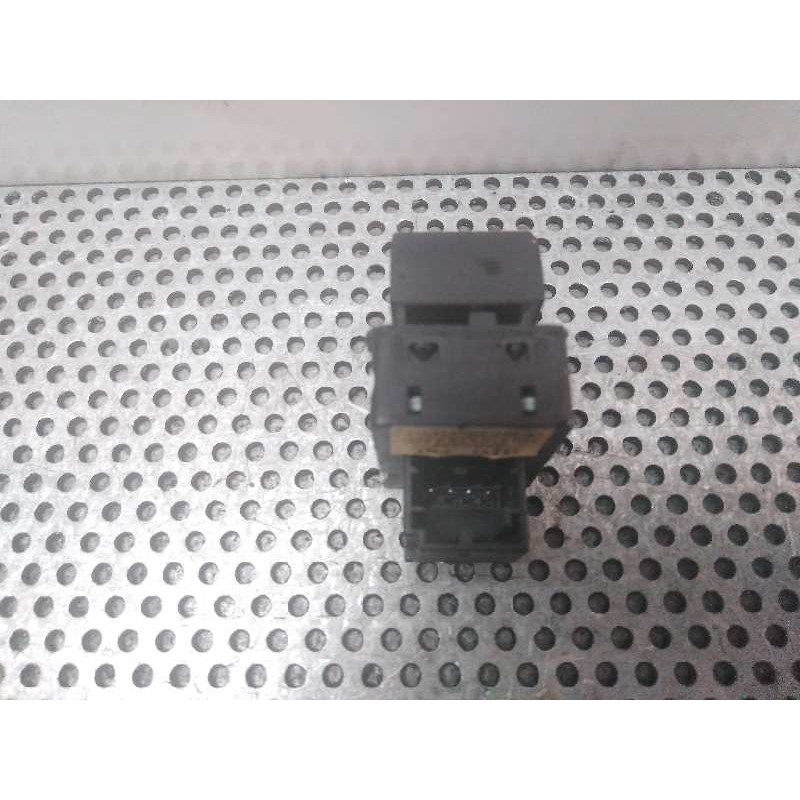 Recambio de mando elevalunas delantero derecho para audi a3 (8p) 2.0 tdi ambiente referencia OEM IAM - Negro 3