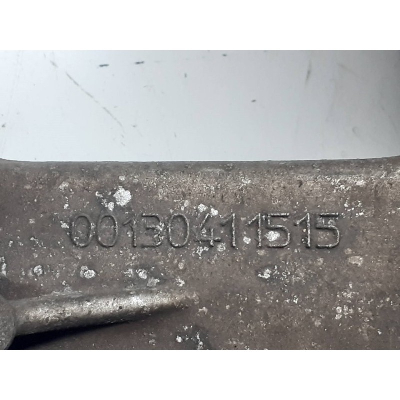 Recambio de llanta para piaggio (vespa) m500 0.5 referencia OEM IAM 00130411515 2