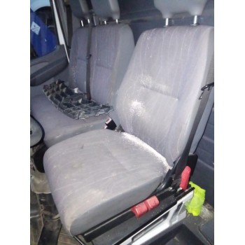 ASIENTO DELANTERO IZQUIERDO 
