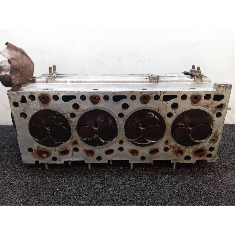 Recambio de culata para iveco daily caja cerrada referencia OEM IAM  32338 5