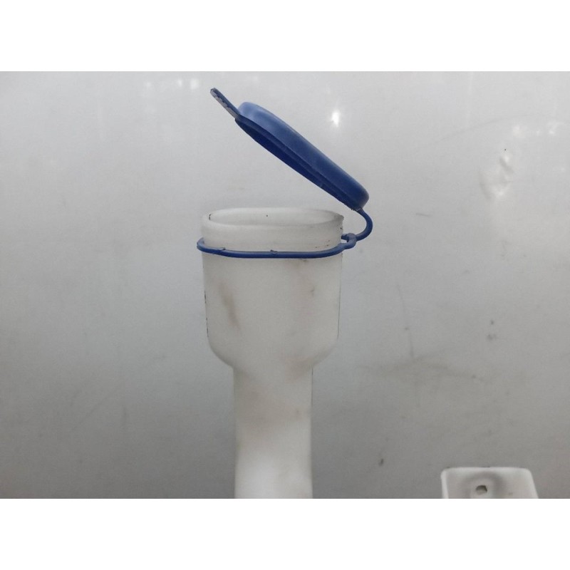 Recambio de deposito limpia para ford transit courier combi trend referencia OEM IAM JT7617B613AB - Blanco 5