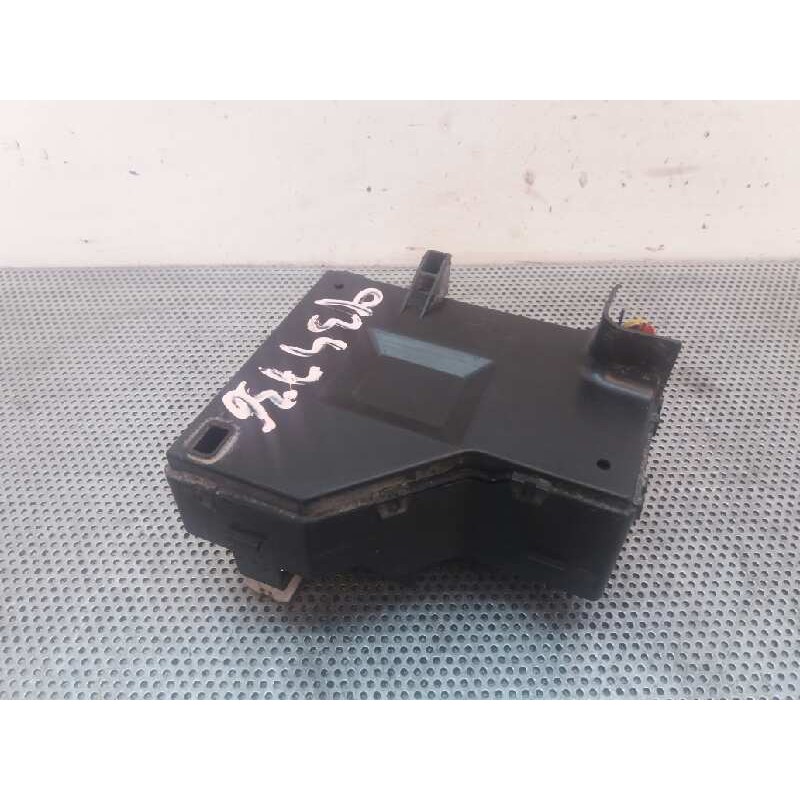 Recambio de caja reles / fusibles para volvo v40 familiar 1.8i referencia OEM IAM 30859714 72541985 - Gris 3