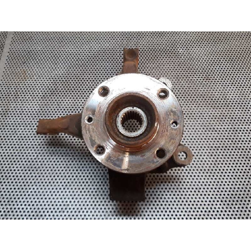 Recambio de mangueta delantera derecha para dacia sandero stepway referencia OEM IAM   