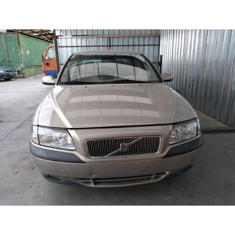 volvo s80 berlina del año 2000