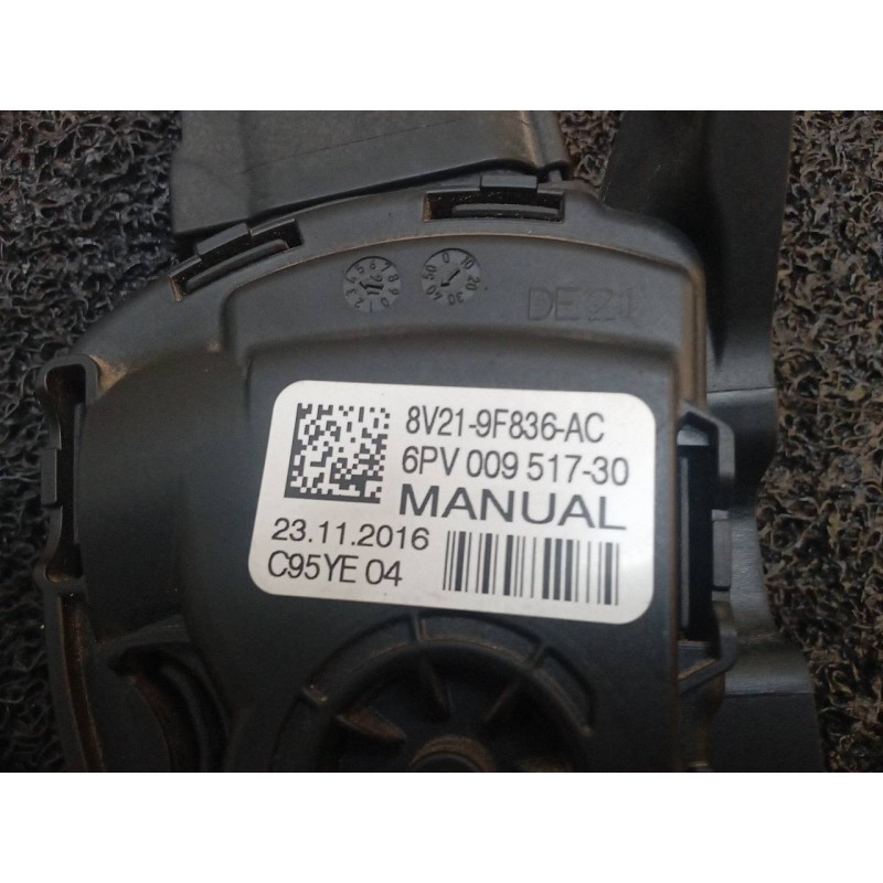Recambio de potenciometro pedal para ford fiesta (ccn) black edition referencia OEM IAM 6PV00951730 8V219F836AC - Negro 2