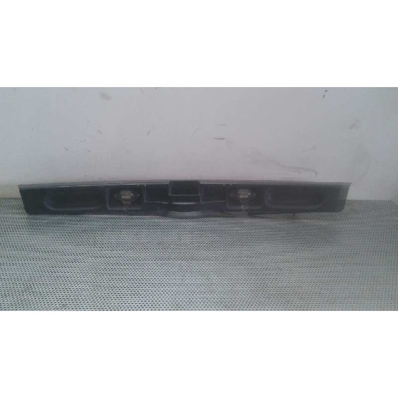 Recambio de molduras traseras para nissan primera berlina (p11) slx referencia OEM IAM - Blanco 2