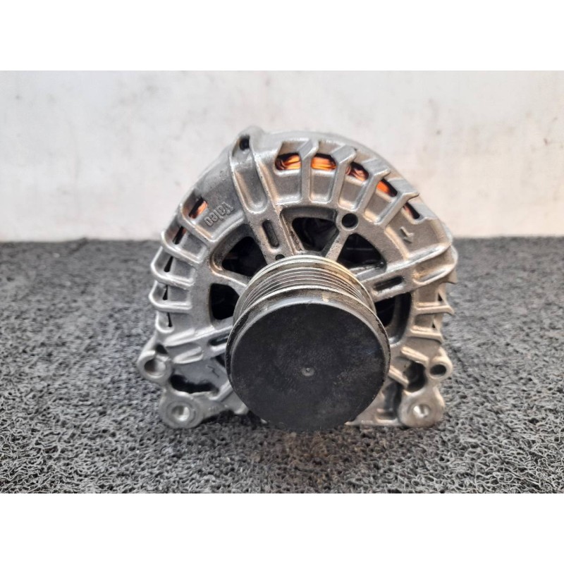 Recambio de alternador para volkswagen scirocco (137) 2.0 tdi (103kw) bluemotion referencia OEM IAM 03L903023F 2607703A 2