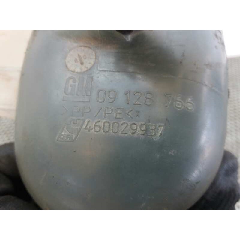 Recambio de deposito expansion para opel corsa c 1.7 16v di cat (y 17 dtl / lk8) referencia OEM IAM 9128766 - Blanco 3