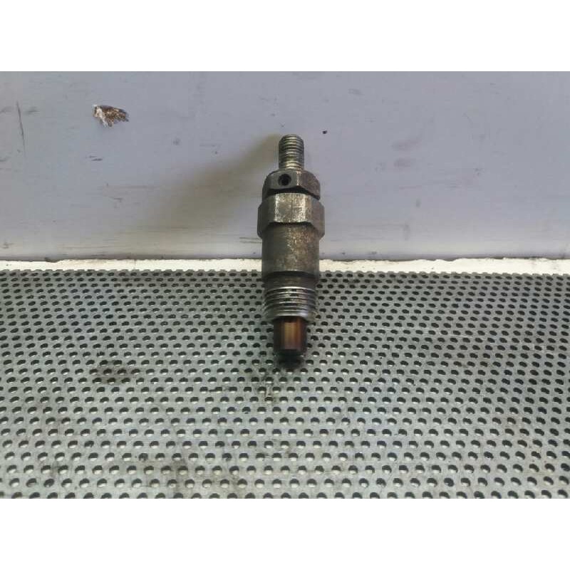 Recambio de inyector para nissan vanette (c 220) vanette furgoneta diesel referencia OEM IAM   