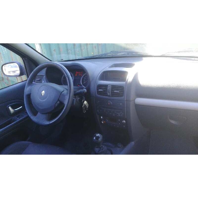 renault clio ii fase ii (b/cb0) del año 2005