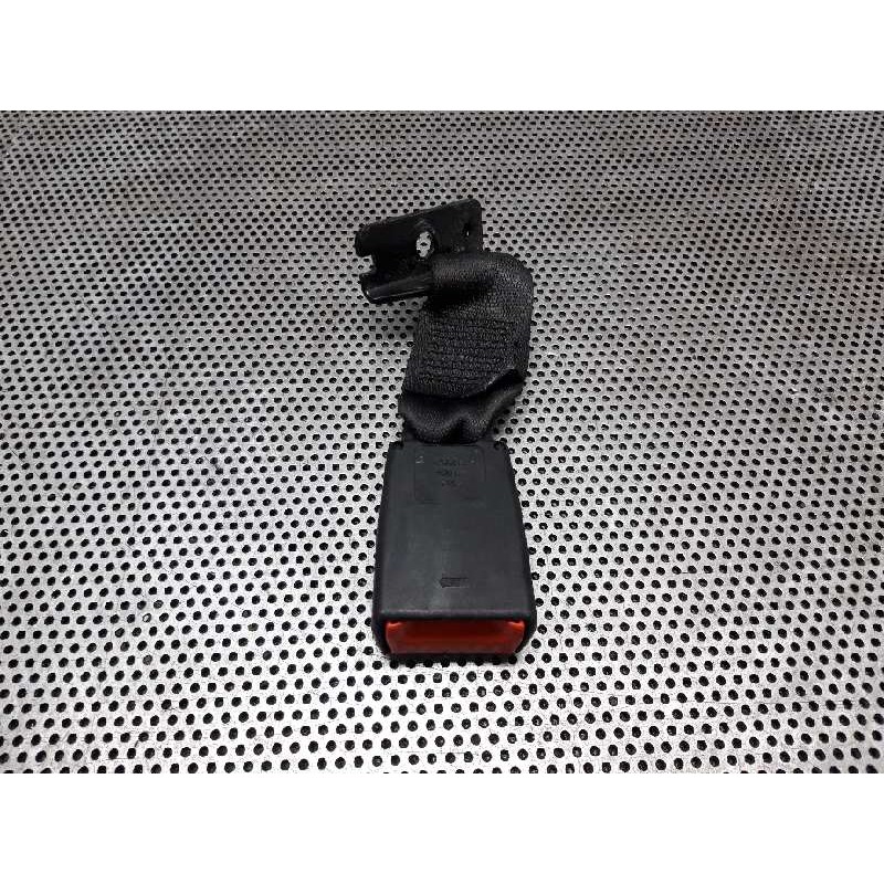 Recambio de enganche cinturon trasero derecho para fiat nuova 500 (150) lounge referencia OEM IAM 34045524  