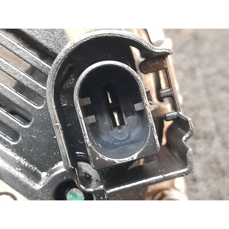 Recambio de alternador para volkswagen scirocco (137) 2.0 tdi (103kw) bluemotion referencia OEM IAM 03L903023F 2607703A 5