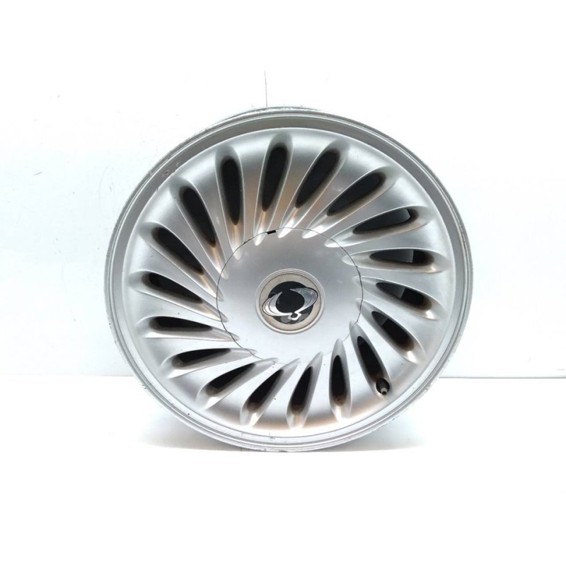 Recambio de llanta para ssangyong rodius xdi referencia OEM IAM 4173021200  