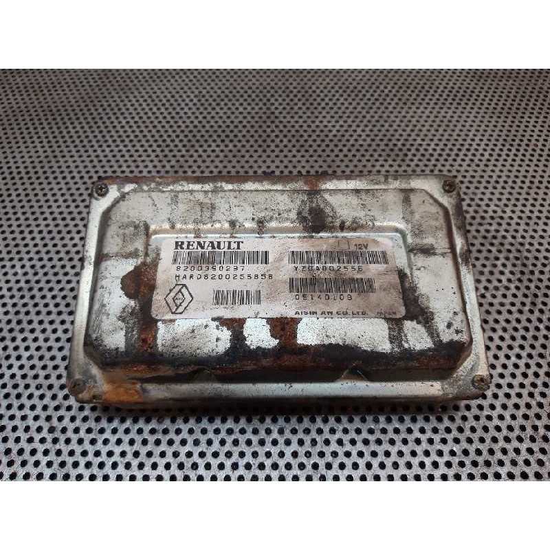 Recambio de centralita motor uce para renault laguna ii grandtour (kg0) initiale referencia OEM IAM 8200390297 YZGA002556 