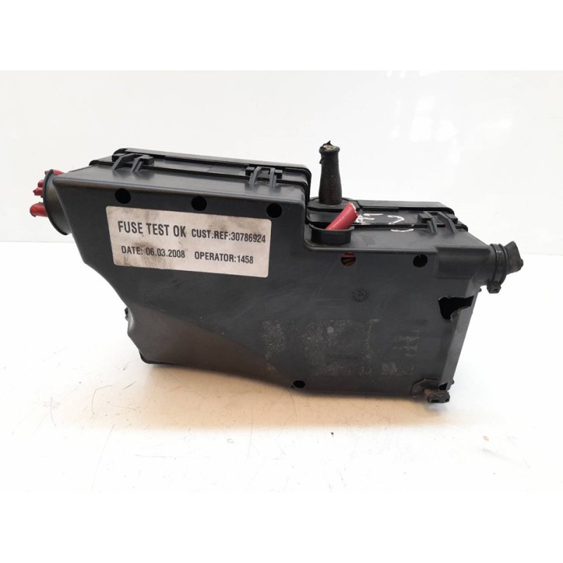 Recambio de caja reles / fusibles para volvo c30 1.8 kinetic referencia OEM IAM 8688040 3M5T14A142AB 518818000 - Rojo 2