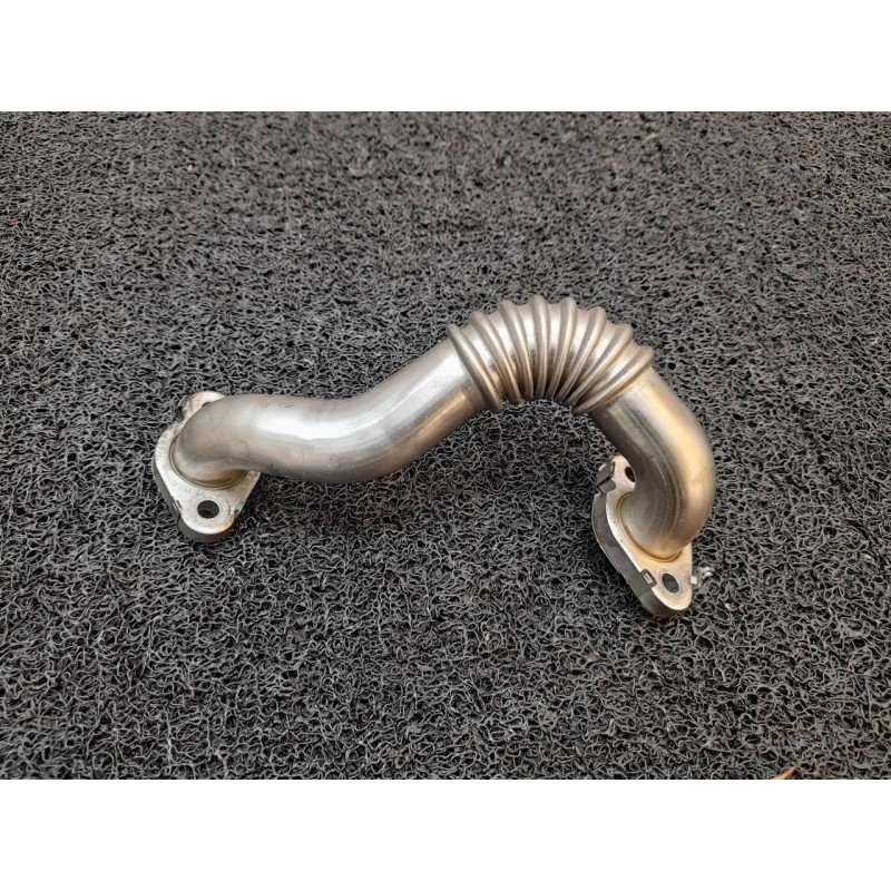 Recambio de tubo para volkswagen scirocco (137) 2.0 tdi (103kw) bluemotion referencia OEM IAM 03P131521A 2