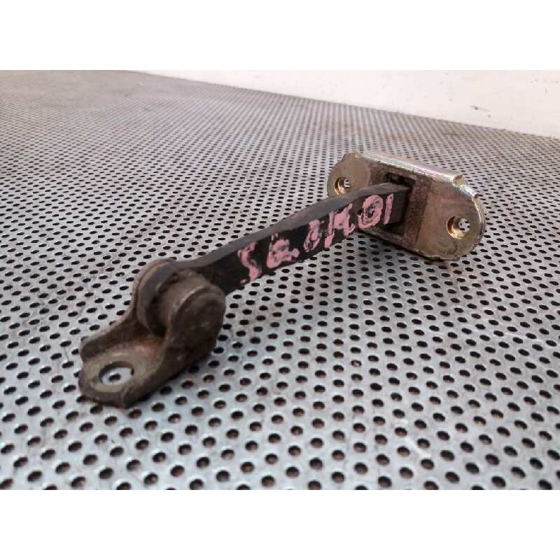 Recambio de retenedor puerta trasera derecha para nissan almera tino (v10m) 2.2 16v turbodiesel cat referencia OEM IAM   