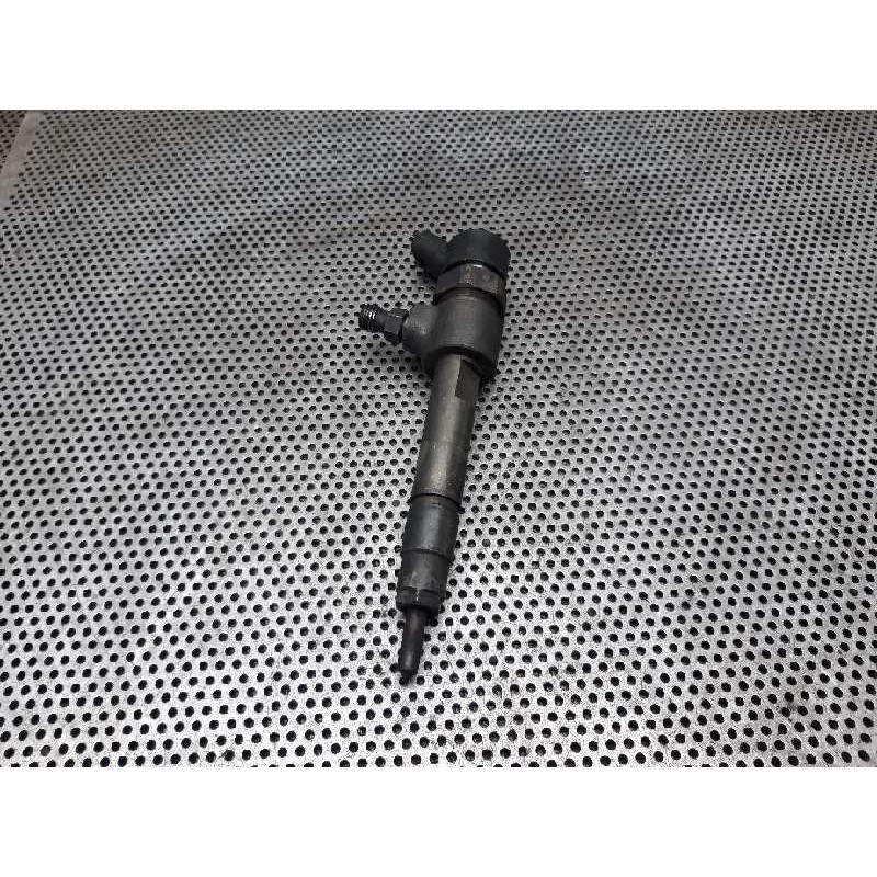 Recambio de inyector para fiat stilo (192) 1.9 jtd 115 referencia OEM IAM 0445110002  