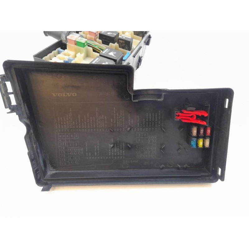 Recambio de caja reles / fusibles para volvo c30 1.8 kinetic referencia OEM IAM 8688040 3M5T14A142AB 518818000 - Rojo 3