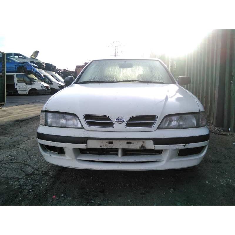 nissan primera berlina (p11) del año 1997
