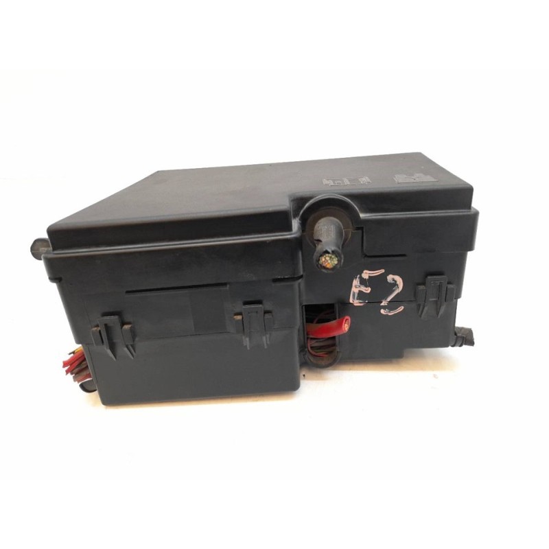 Recambio de caja reles / fusibles para volvo c30 1.8 kinetic referencia OEM IAM 8688040 3M5T14A142AB 518818000 - Rojo 5
