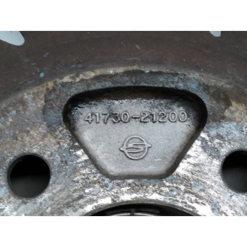 Recambio de llanta para ssangyong rodius xdi referencia OEM IAM 4173021200 - Negro 3