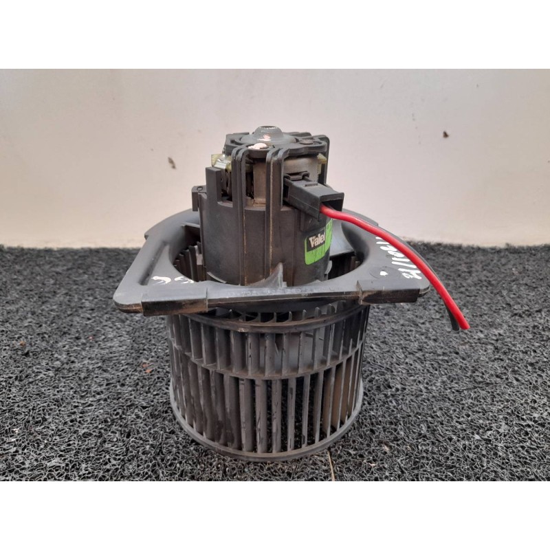 Recambio de motor calefaccion para opel vectra b berlina básico referencia OEM IAM 653731J  VALEO