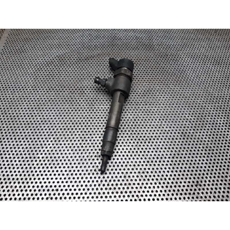 Recambio de inyector para fiat stilo (192) 1.9 jtd 115 referencia OEM IAM 0445110002  