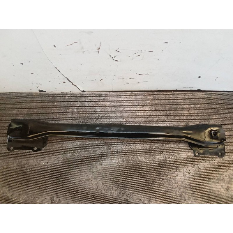 Recambio de refuerzo paragolpes trasero para ford fiesta (ccn) black edition referencia OEM IAM   