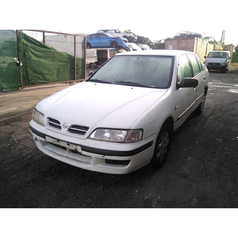 nissan primera berlina (p11) del año 1997