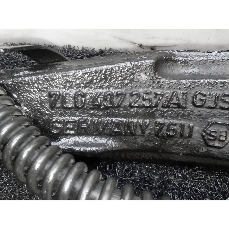 Recambio de mangueta delantera izquierda para volkswagen touareg (7la) tdi v10 referencia OEM IAM 7L0407257A - Gris 2