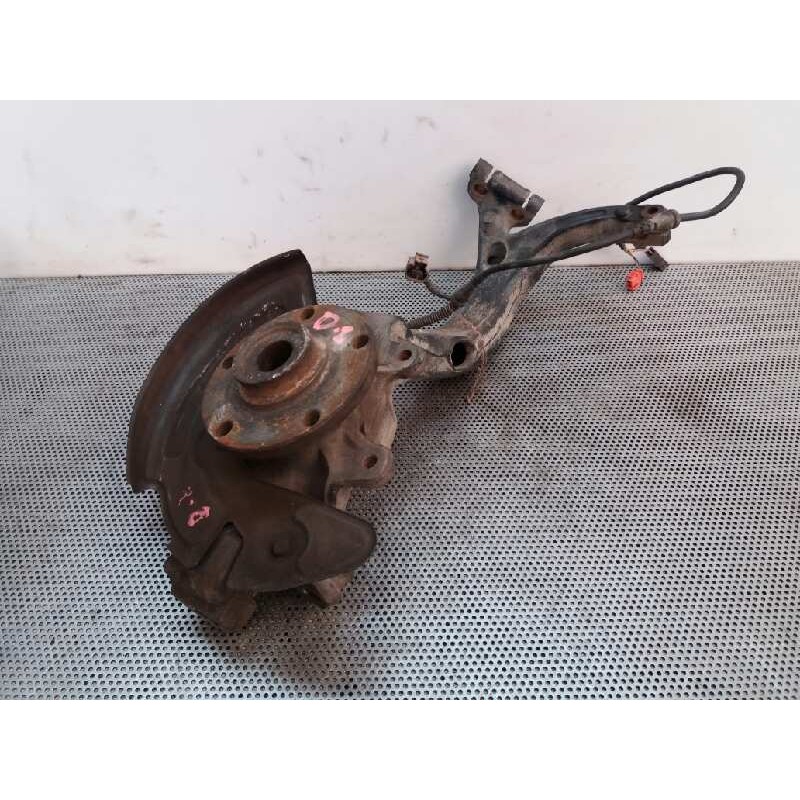 Recambio de mangueta delantera izquierda para volkswagen passat berlina (3b2) 1.8 referencia OEM IAM   