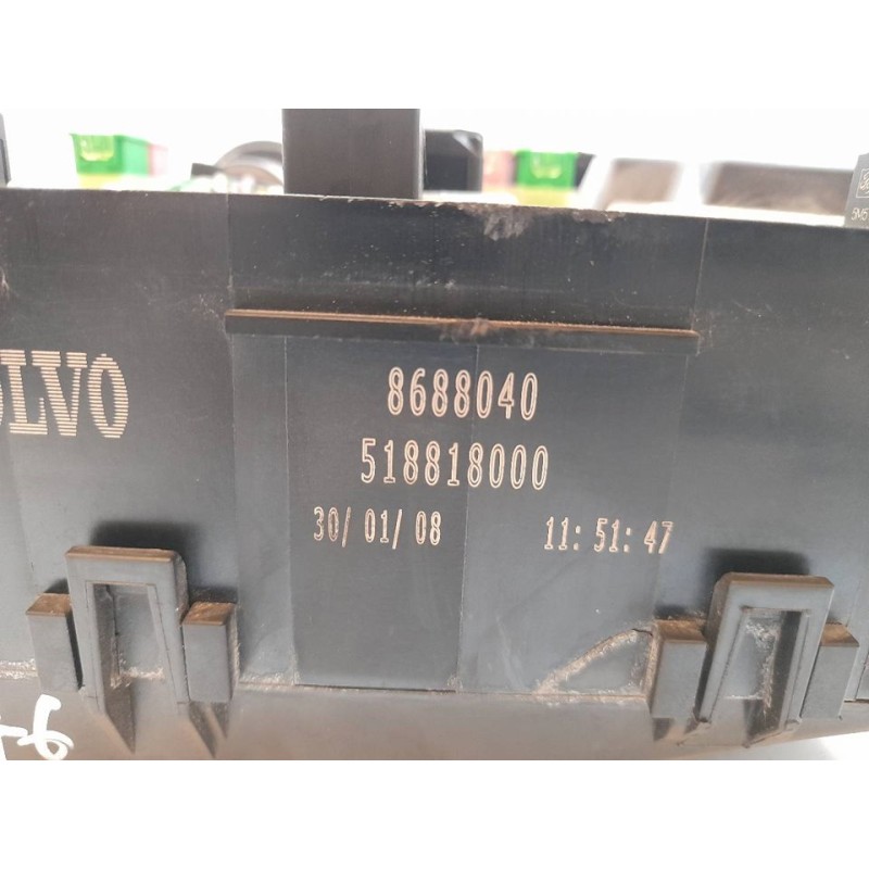 Recambio de caja reles / fusibles para volvo c30 1.8 kinetic referencia OEM IAM 8688040 3M5T14A142AB 518818000 - Rojo 7