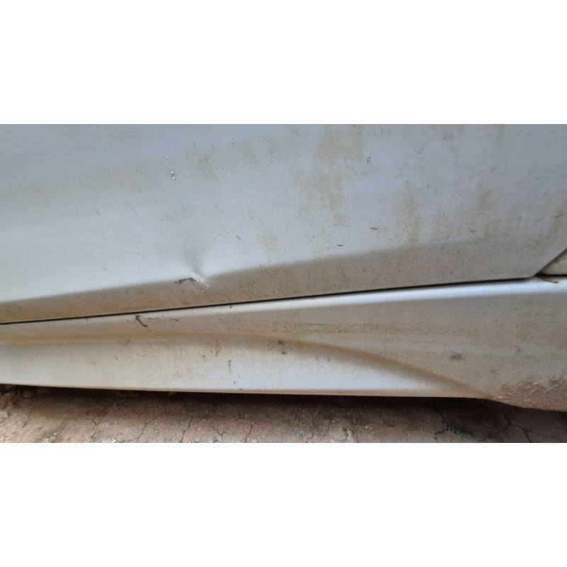 Recambio de puerta trasera izquierda para bmw serie 3 lim. (f30) 318d referencia OEM IAM - Blanco 3