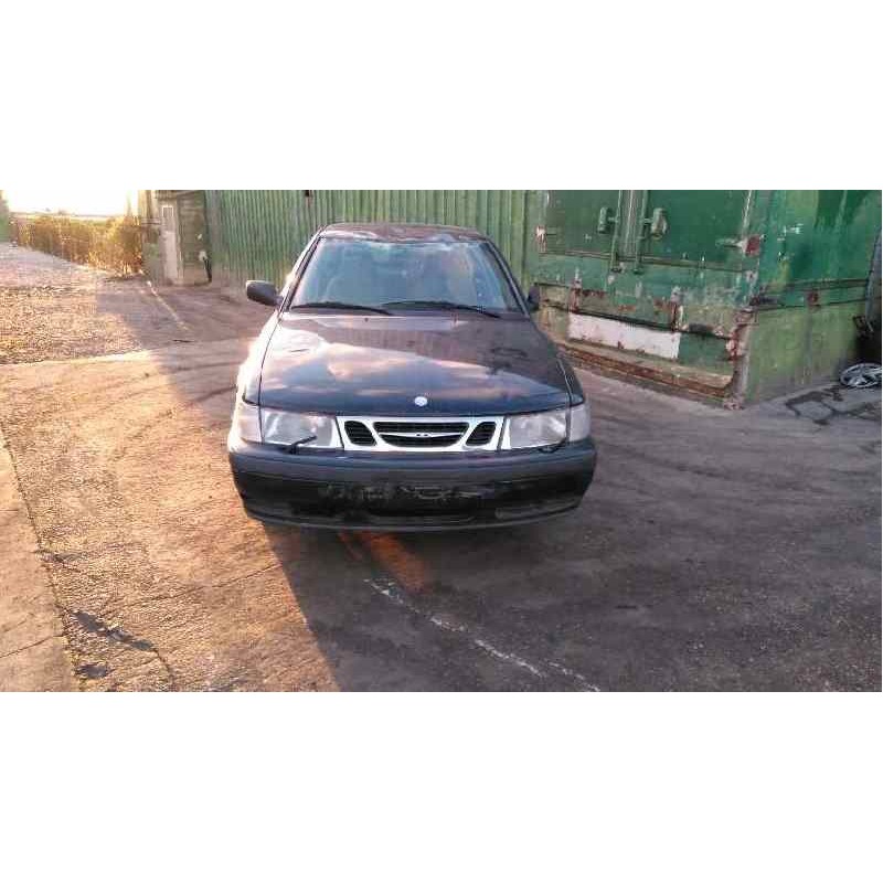 saab 9-3 berlina del año 2000