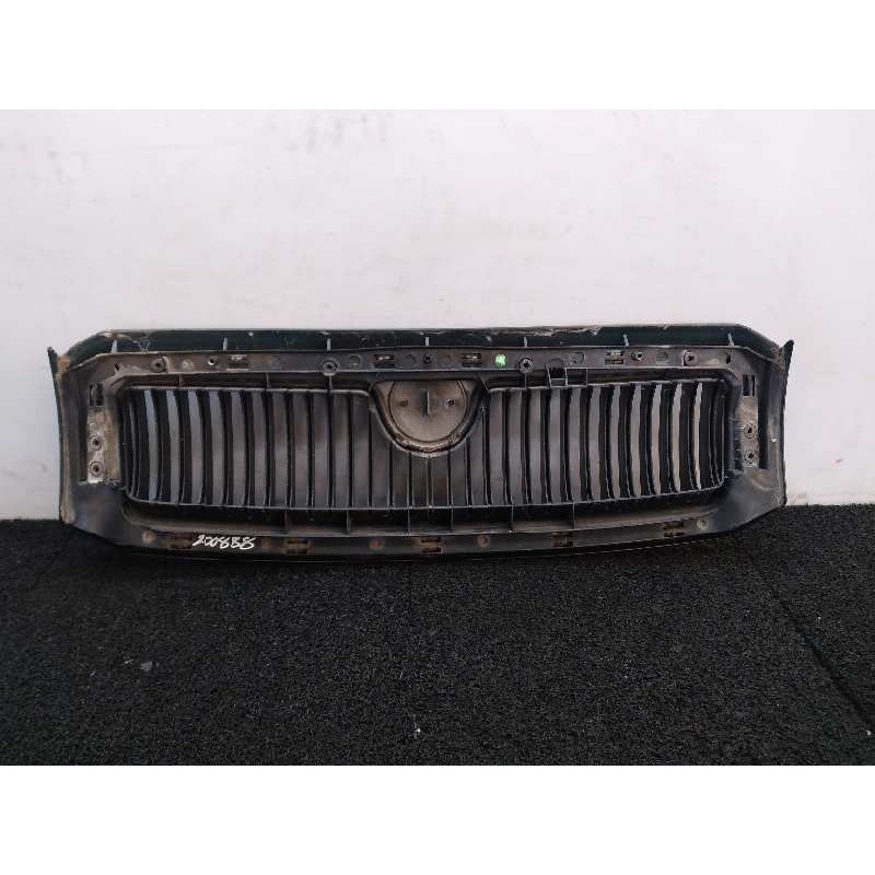 Recambio de rejilla delantera para skoda fabia (6y2/6y3) comfort referencia OEM IAM - Verde 2