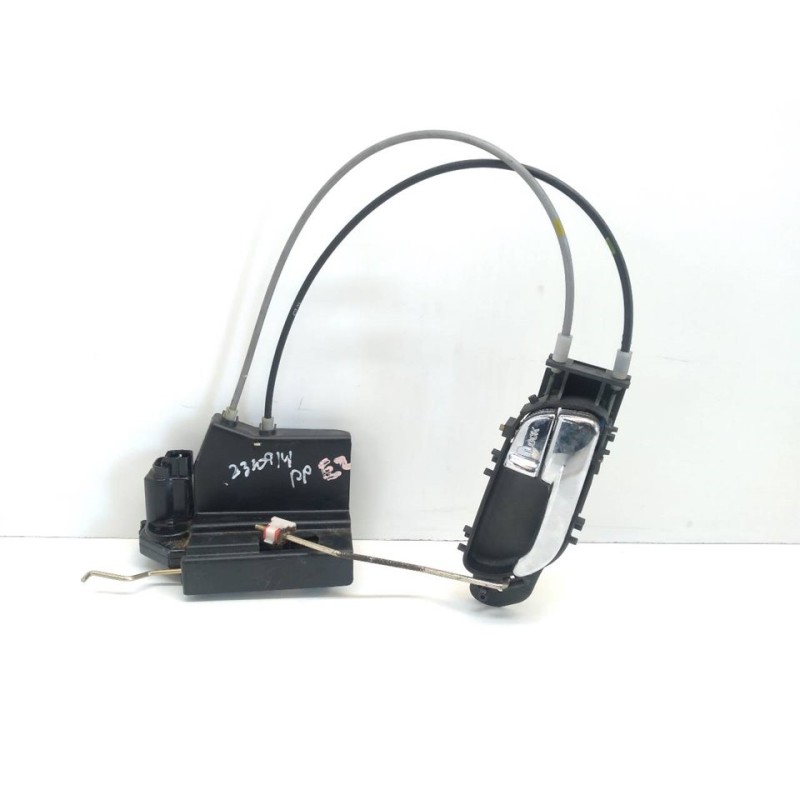 Recambio de cerradura puerta delantera derecha para ssangyong rodius xdi limited awd referencia OEM IAM A100RH  