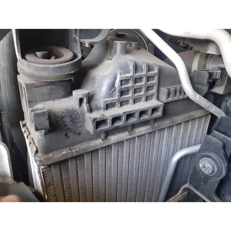 Recambio de intercooler para nissan qashqai (j11) 360 referencia OEM IAM 144614EB0A  VALEO