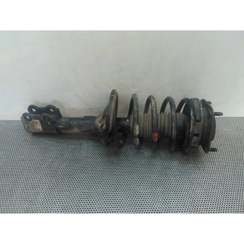 Recambio de amortiguador delantero izquierdo para kia carens 1.8 ls monovolumen referencia OEM IAM   
