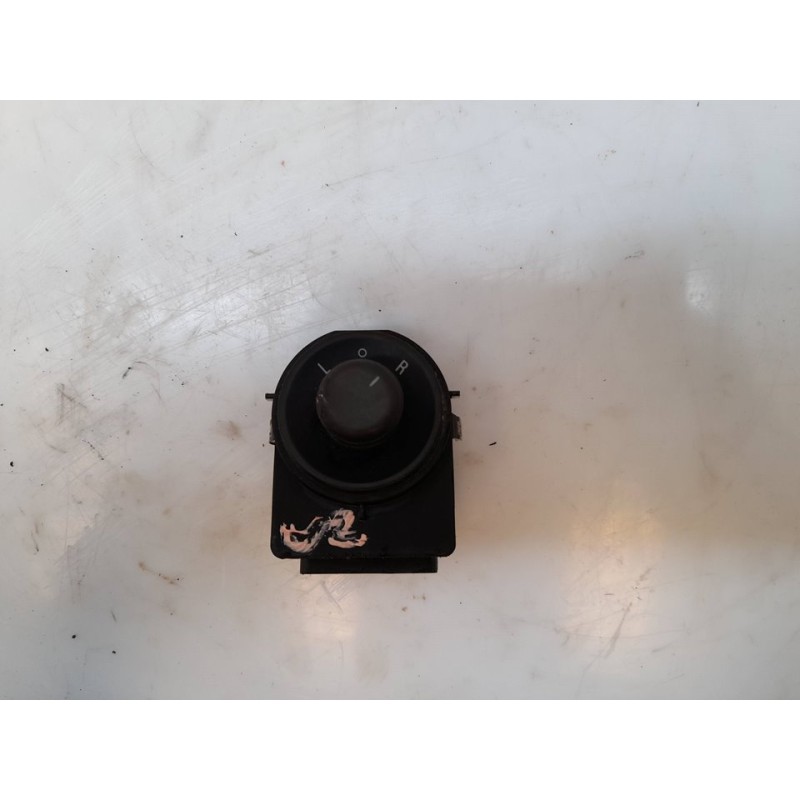 Recambio de mando retrovisor para opel insignia berlina essentia referencia OEM IAM 13271827  