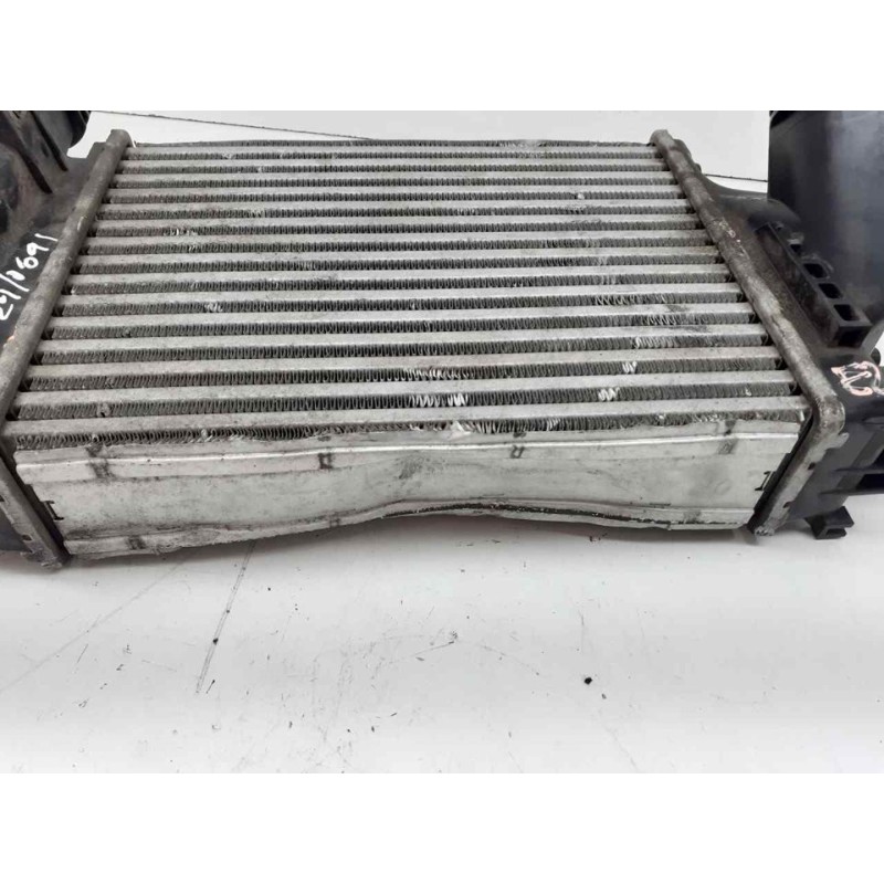 Recambio de intercooler para nissan qashqai (j11) 360 referencia OEM IAM 144614EB0A  VALEO - Blanco 2